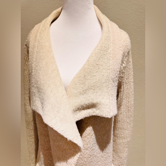 🔥HP🔥Anthropologie La Fee Verte Draped Front Boucle Cardigan Sweater – Tan – Sz M - Picture 15 of 15